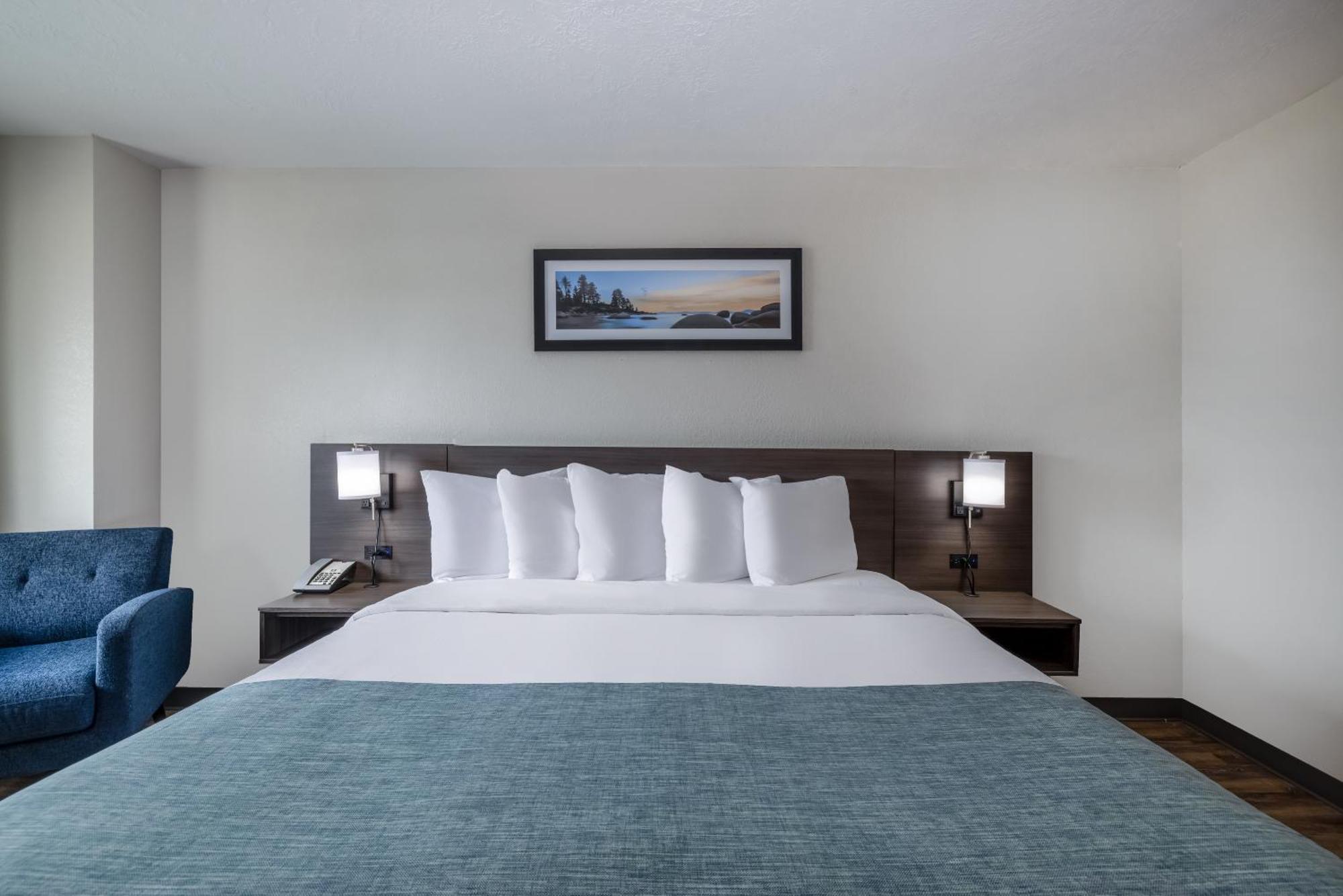 Wingate By Wyndham Butte City Center Bagian luar foto